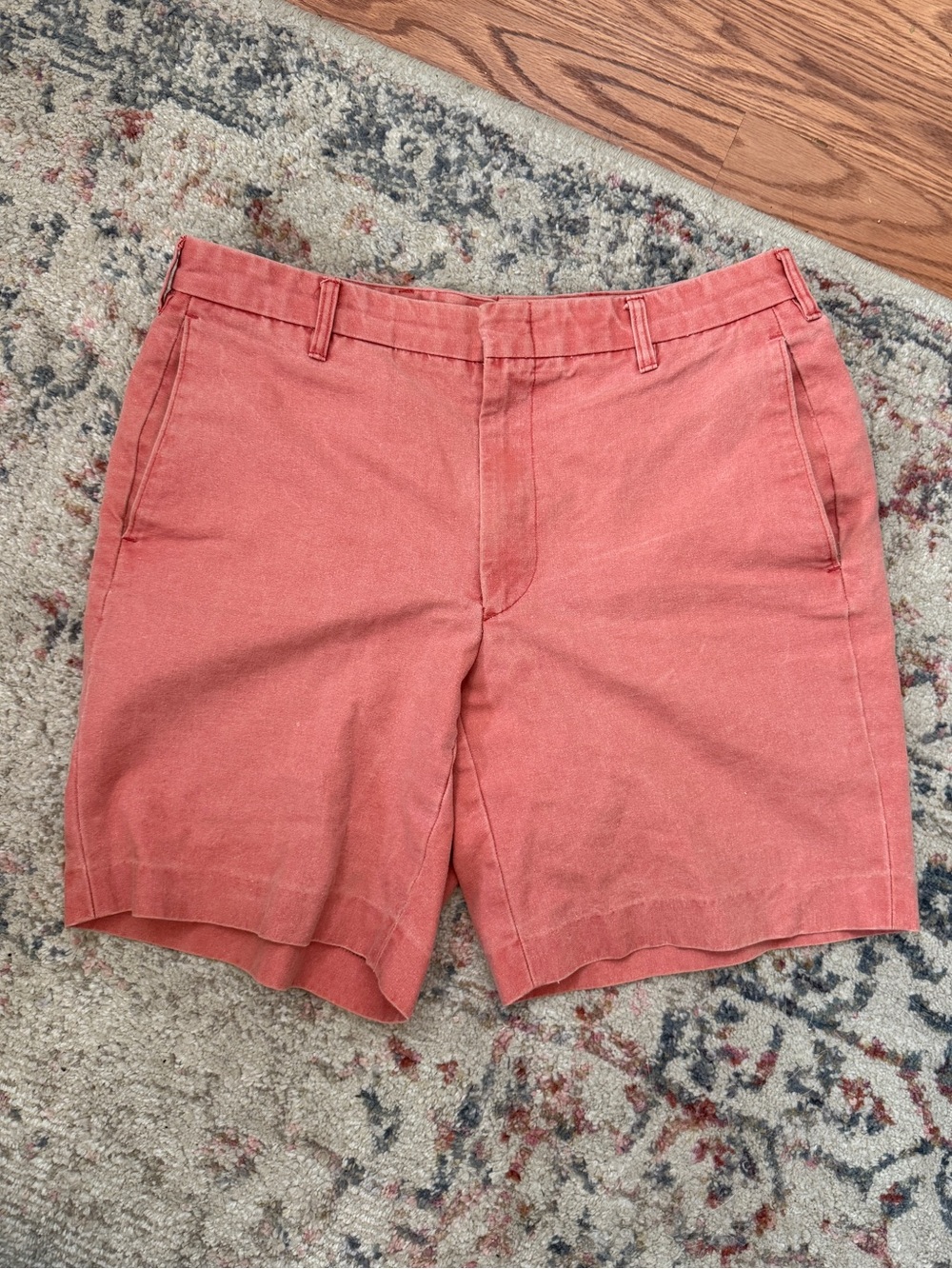Murray’s Toggery Nantucket Red size 32 men’s shorts